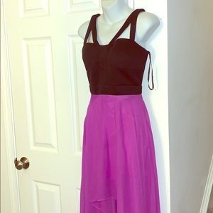 ❤️‍🔥2/$15 🖤Sexy high low dress💜